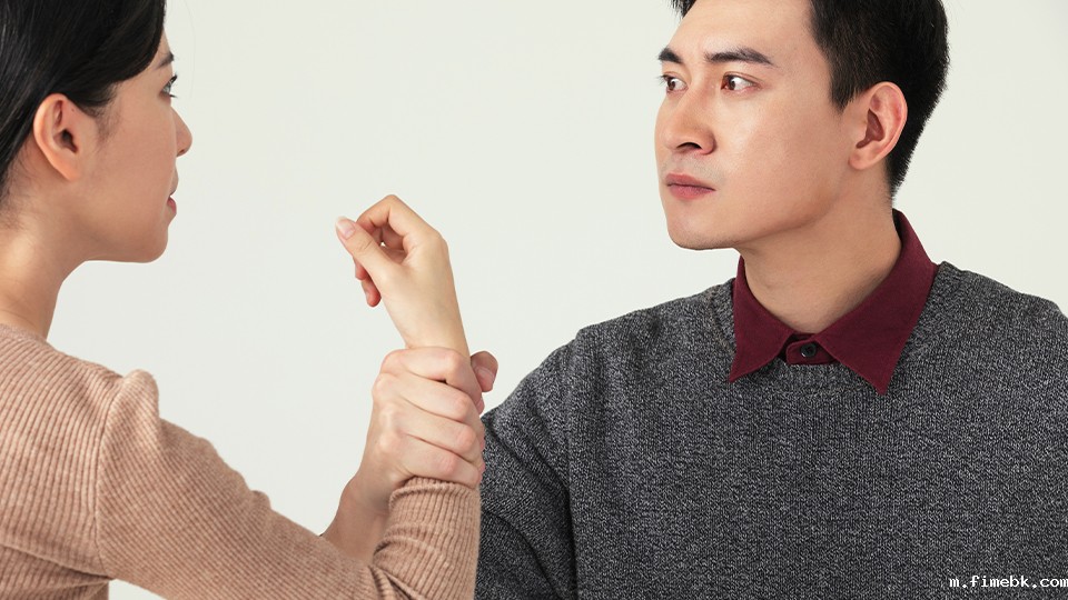 老公打老婆能起诉离婚吗有用吗