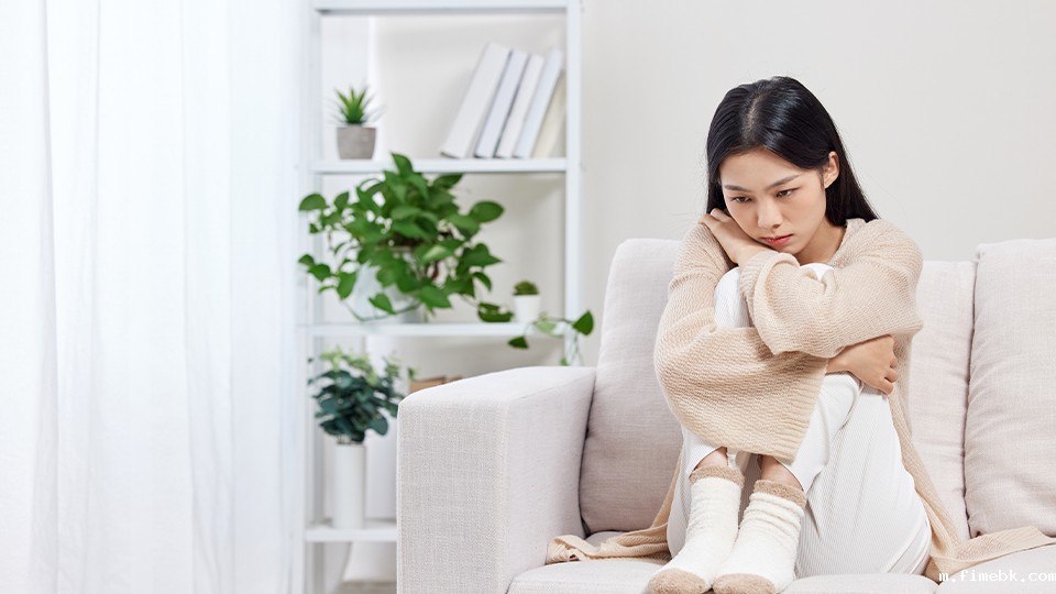 男方出轨欠债离婚怎么判